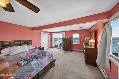 70 Shrewsbury Avenue, Highlands, NJ 07732 - Photo 13
