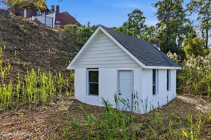 64 Locust Ave, Red Bank, NJ 07701 - Photo 69