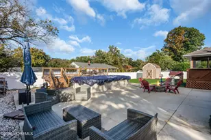 135 Irwin Pl, Middletown, NJ 07748 - Photo 55