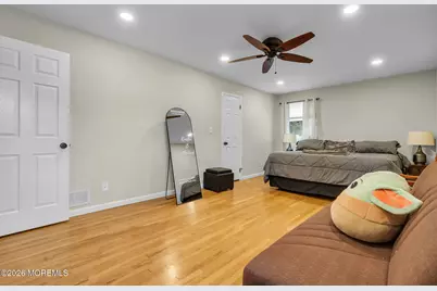 135 Irwin Place, Middletown, NJ 07748 - Photo 39