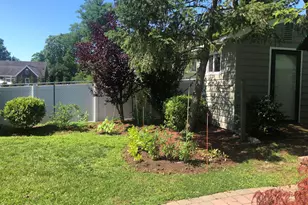 96 Compton St, Belford, NJ 07718 - Photo 5