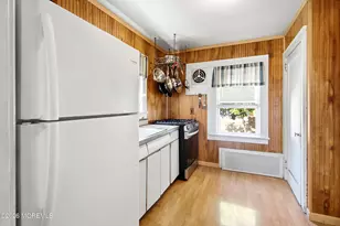 27 Windsor Ct, Neptune City, NJ 07753 - Photo 25