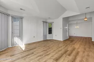 1562 Snowberry Ct, Toms River Township, NJ 08755 - Photo 19
