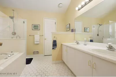 272 Daniele Drive #806, Ocean Twp, NJ 07712 - Photo 25