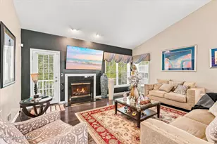 10 Salter Ct, Manalapan Township, NJ 07726 - Photo 9