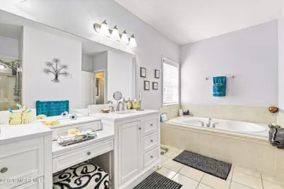 10 Salter Court, Manalapan Township, NJ 07726 - Photo 23