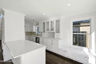 31 Dolphin Cir W, Bayville, NJ 08721 - Photo 15