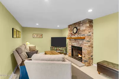 272 W Veterans Highway, Jackson, NJ 08527 - Photo 9