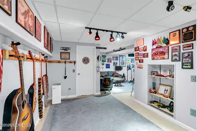 272 W Veterans Highway, Jackson, NJ 08527 - Photo 35