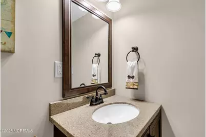 272 W Veterans Highway, Jackson, NJ 08527 - Photo 17