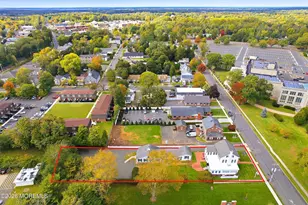 78 Court St, Freehold, NJ 07728 - Photo 9