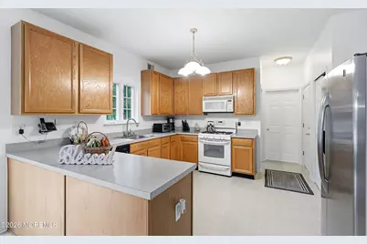 6 Mitchell Lane, Jackson, NJ 08527 - Photo 11
