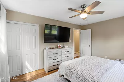 7 Oxford Road, Manalapan Township, NJ 07726 - Photo 13