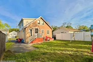 196 Milton Ave, Cliffwood, NJ 07721 - Photo 15