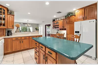 105 Cruise Road, Manahawkin, NJ 08050 - Photo 7