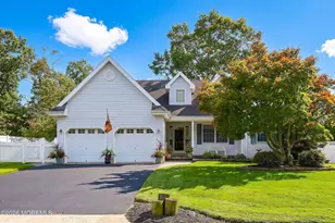 105 Cruise Rd, Manahawkin, NJ 08050 - Photo 1