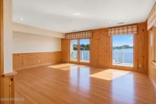 165 Riddle Ave, Long Branch, NJ 07740 - Photo 7