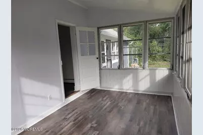 675 Clifton Avenue, Toms River Township, NJ 08753 - Photo 5
