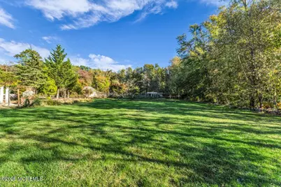 1616 Martin Road, Wall Township, NJ 07753 - Photo 15