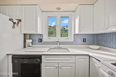 4 Bridge Street, Howell Township, NJ 07731 - Photo 15