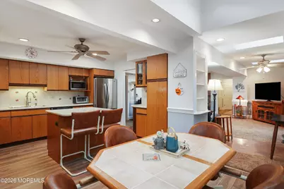 201 Heights Terrace, Middletown, NJ 07748 - Photo 19