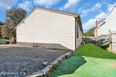 166 Hudson Avenue, Middletown, NJ 07748 - Photo 19