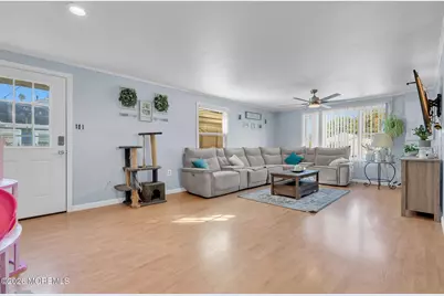 166 Hudson Avenue, Middletown, NJ 07748 - Photo 3