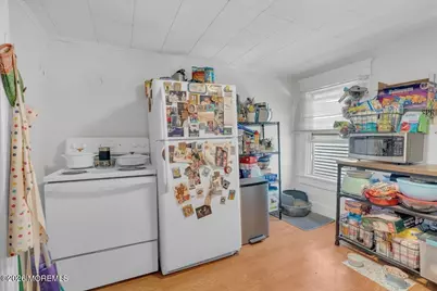 81 Wallace Street, Red Bank, NJ 07701 - Photo 23