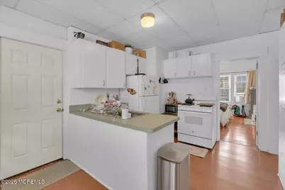 81 Wallace Street, Red Bank, NJ 07701 - Photo 17