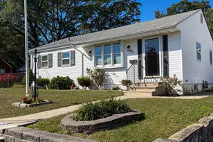 95 Liberty Pl, Hazlet Township, NJ 07734 - Photo 1