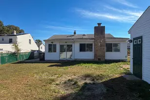 95 Liberty Pl, Hazlet Township, NJ 07734 - Photo 15