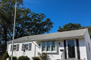 95 Liberty Pl, Hazlet Township, NJ 07734 - Photo 3