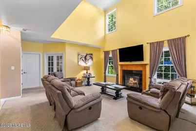 27 Fierro Avenue, Matawan, NJ 07747 - Photo 9