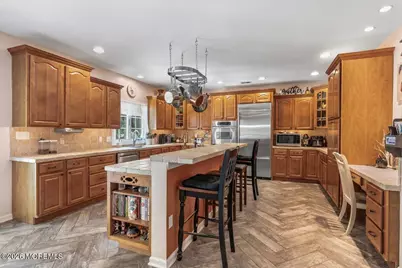 27 Fierro Avenue, Matawan, NJ 07747 - Photo 3