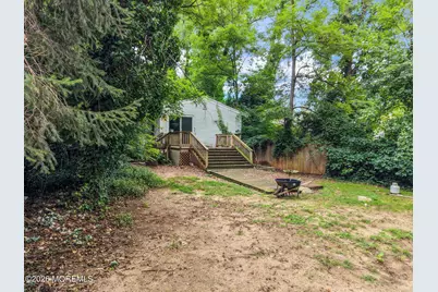 390 Church Street, Belford, NJ 07718 - Photo 45