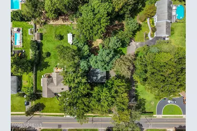 390 Church Street, Belford, NJ 07718 - Photo 41