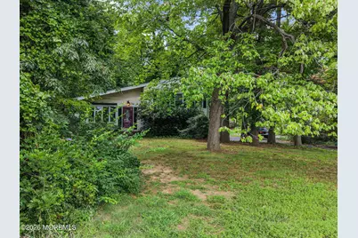 390 Church Street, Belford, NJ 07718 - Photo 31