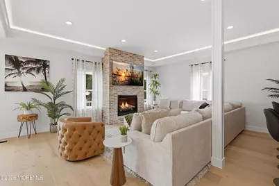 825 Trenton Avenue, Point Pleasant, NJ 08742 - Photo 17