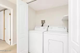 29 Lindsey Cir, Old Bridge Township, NJ 08857 - Photo 21