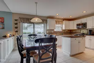 21 Samantha Cir, Matawan, NJ 07747 - Photo 17