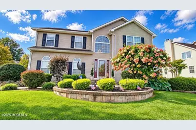 21 Samantha Circle, Matawan, NJ 07747 - Photo 1