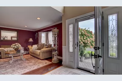 21 Samantha Circle, Matawan, NJ 07747 - Photo 9