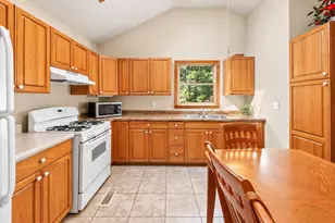 26 Rues Rd, Upper Freehold Township, NJ 08501 - Photo 31