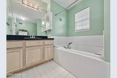 25 Bryce Canyon Road, Howell Township, NJ 07731 - Photo 9