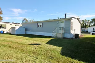 44 Silvermeade Dr, Freehold, NJ 07728 - Photo 37