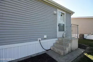 44 Silvermeade Dr, Freehold, NJ 07728 - Photo 33