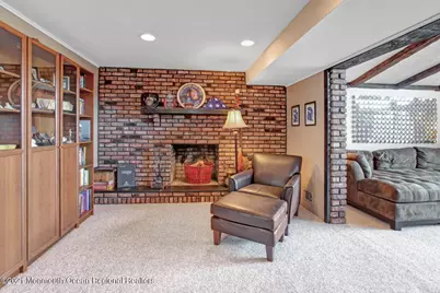 13 Roslyn Drive, Oakhurst, NJ 07755 - Photo 11