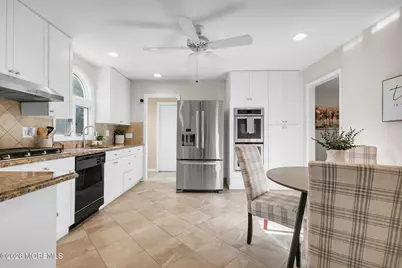 111 Marcshire Drive, Middletown, NJ 07748 - Photo 13