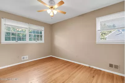 111 Marcshire Drive, Middletown, NJ 07748 - Photo 21