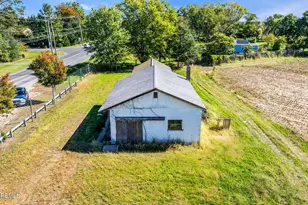 835 Adelphia Rd, Freehold, NJ 07728 - Photo 15